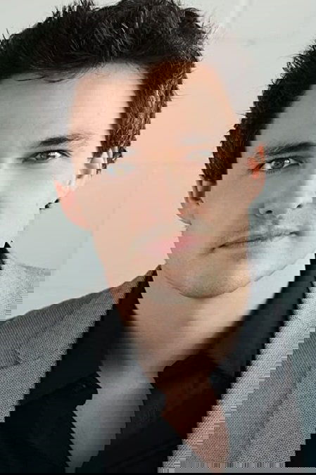 et billede af Brett Harris