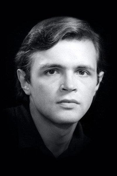 Vladimir Osipchuk as Safonov