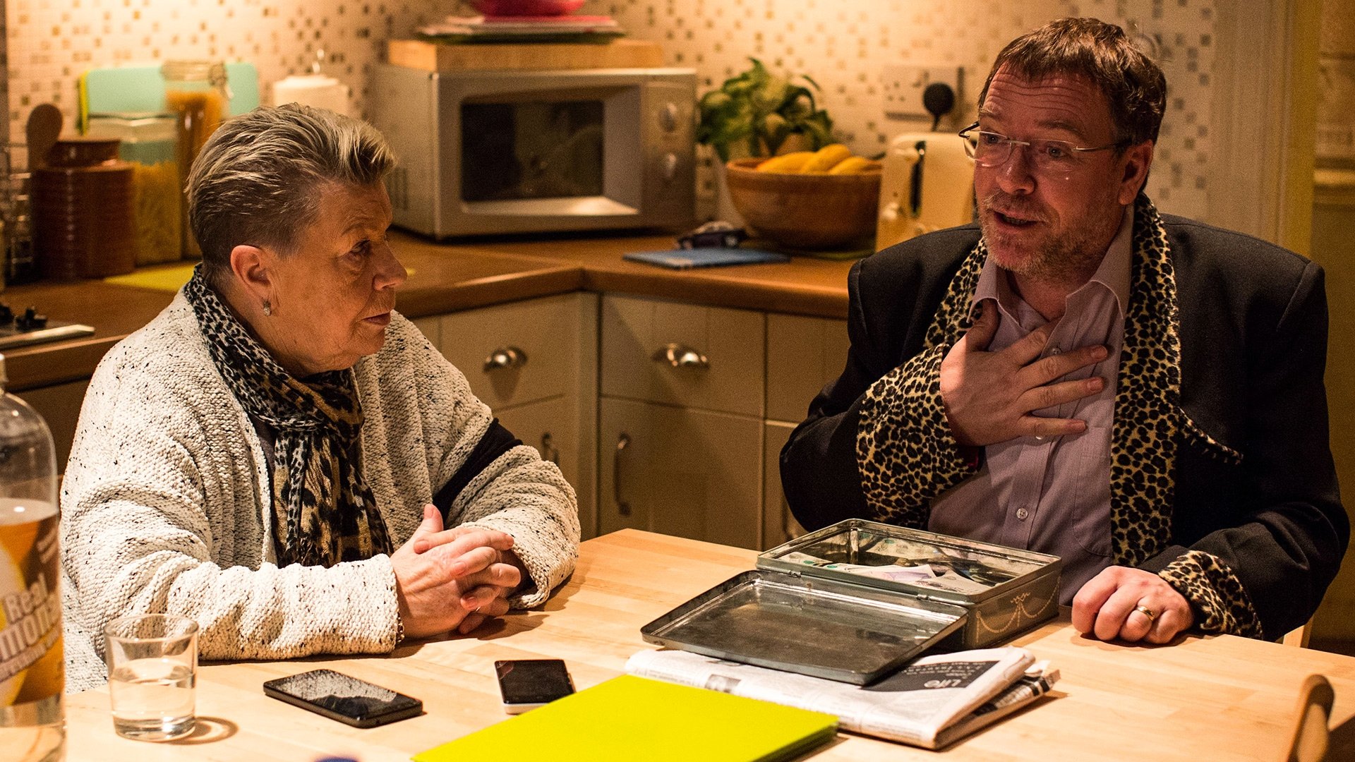 EastEnders 34x47
