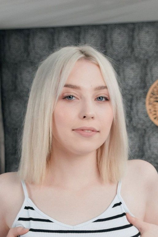 et billede af Kira Viburn