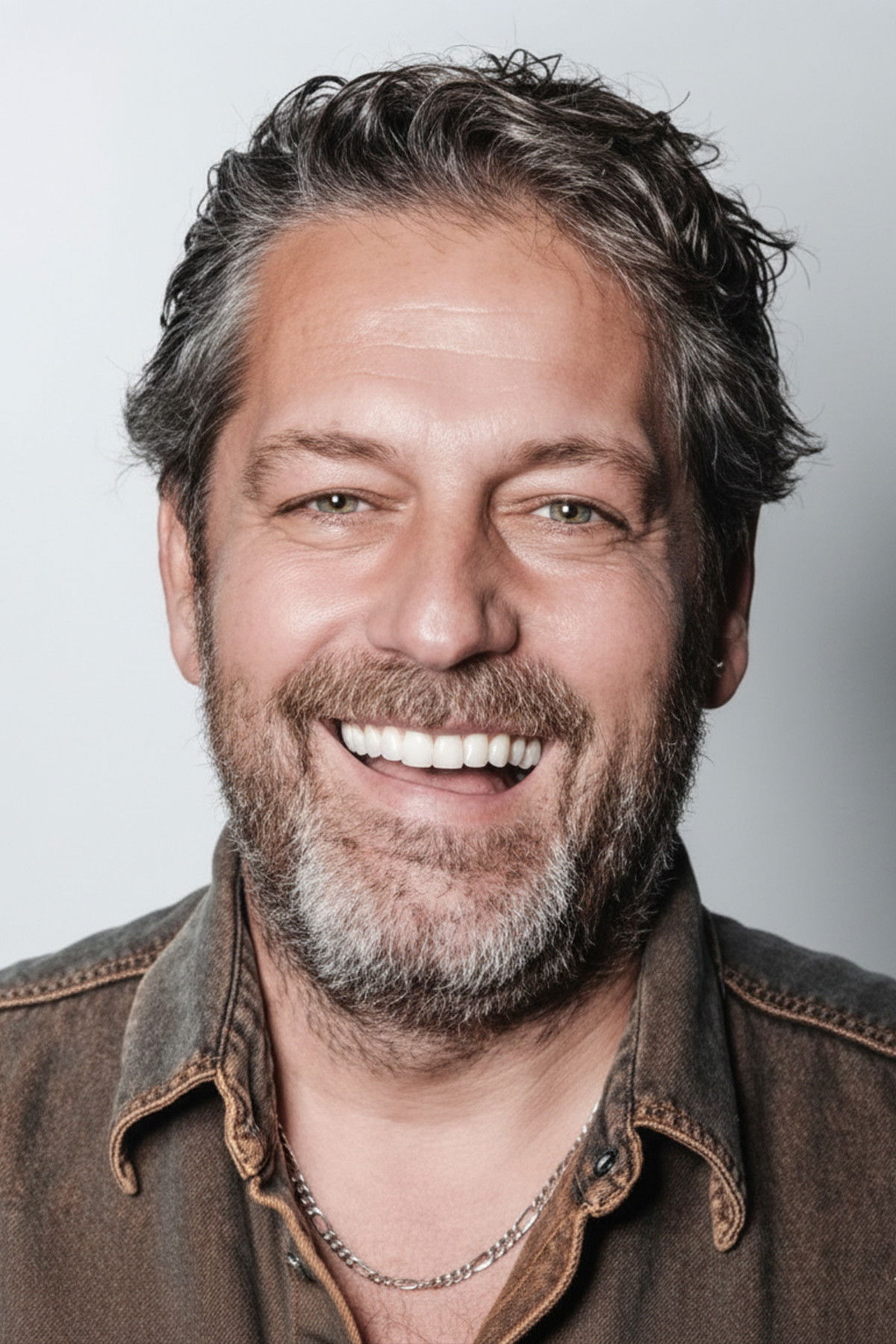 et billede af Bora Gencer