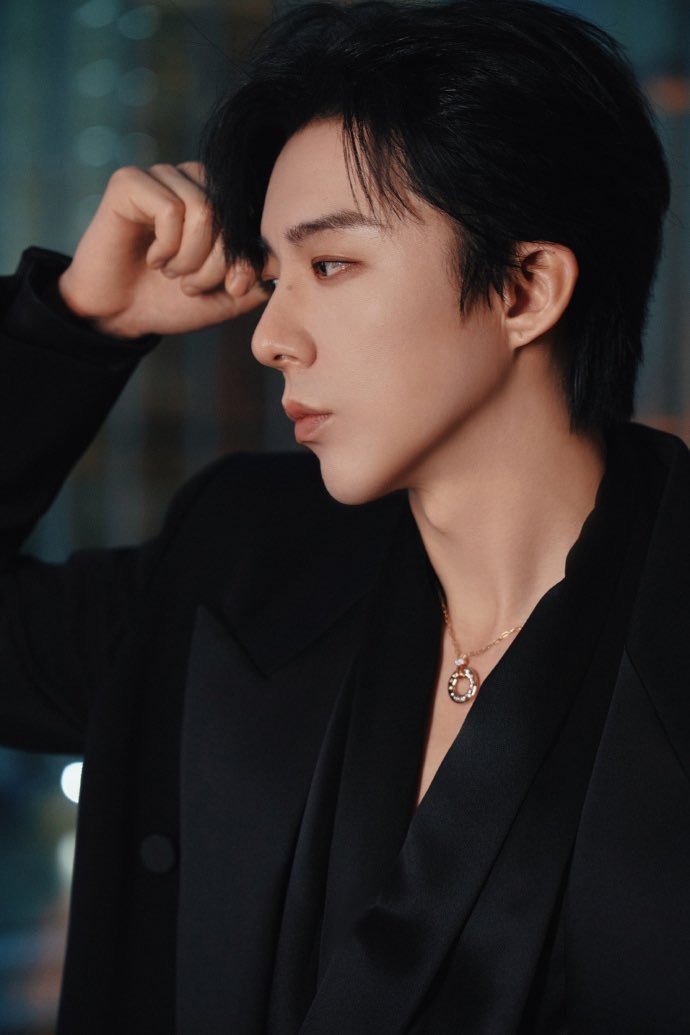 刘宇宁 - Profile Images — The Movie Database (TMDB)
