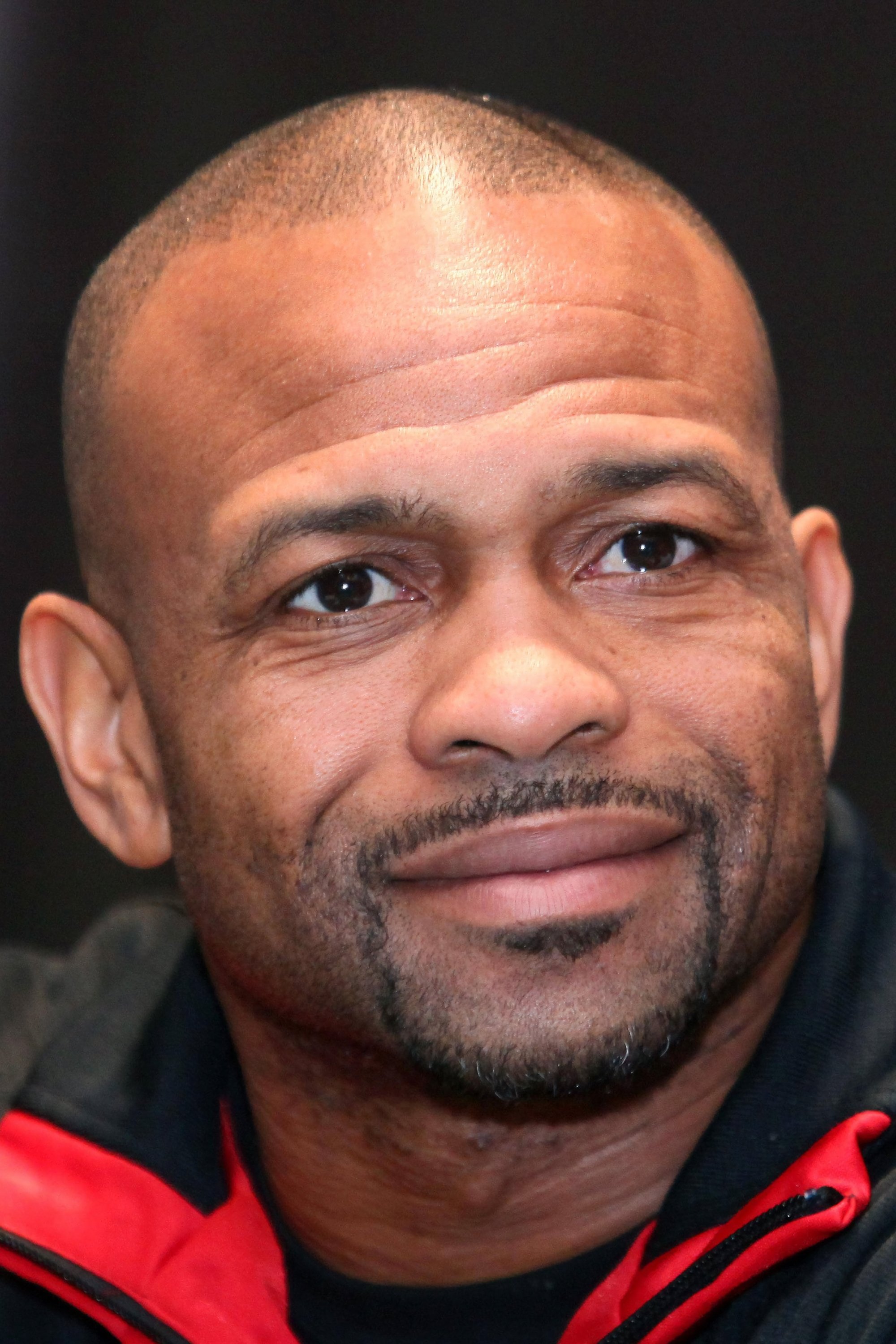 et billede af Roy Jones Jr.