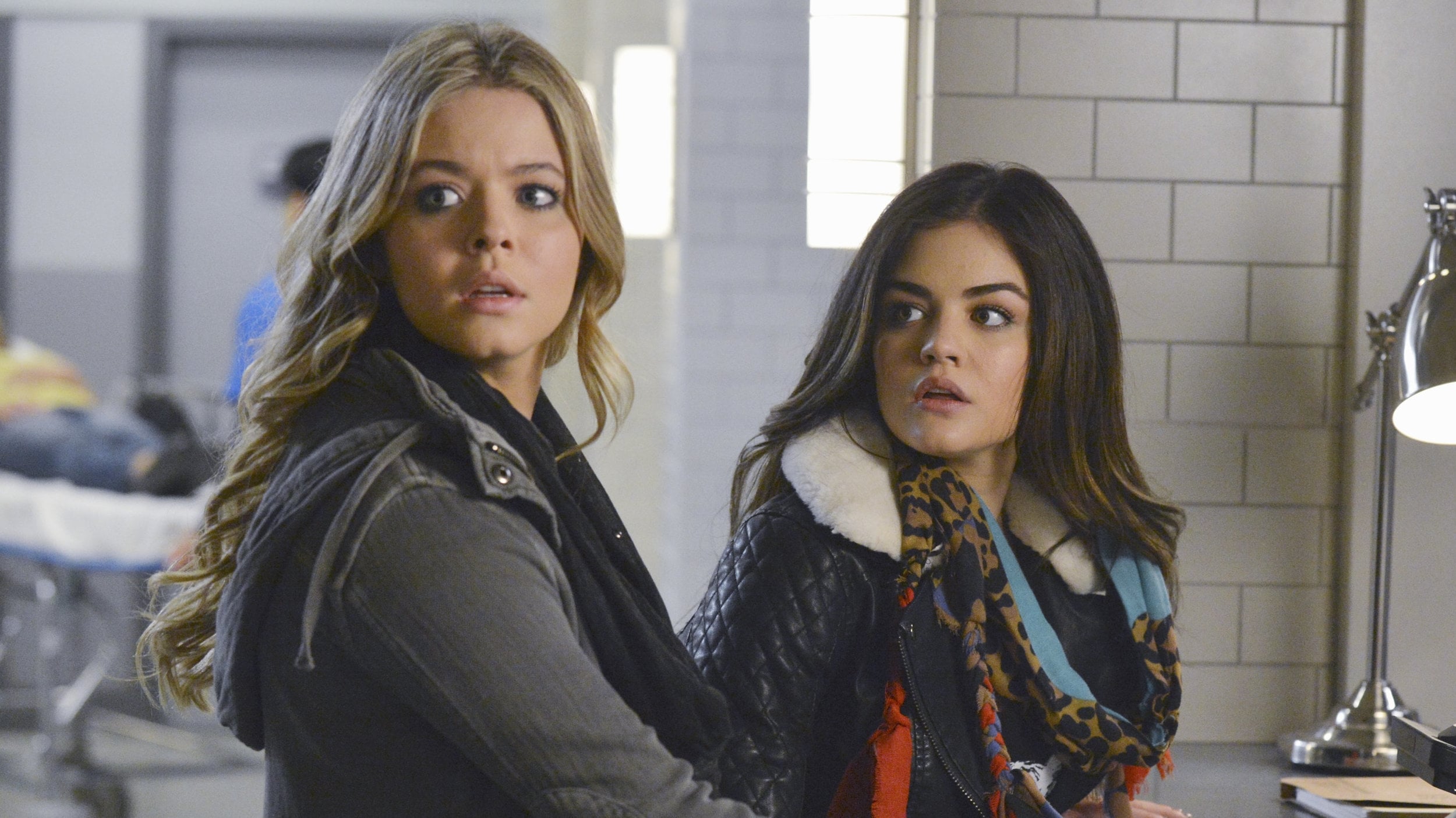 Pretty Little Liars Staffel 5 :Folge 1 