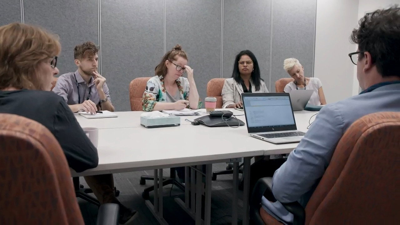 Addicted Australia S01E04 backdrop