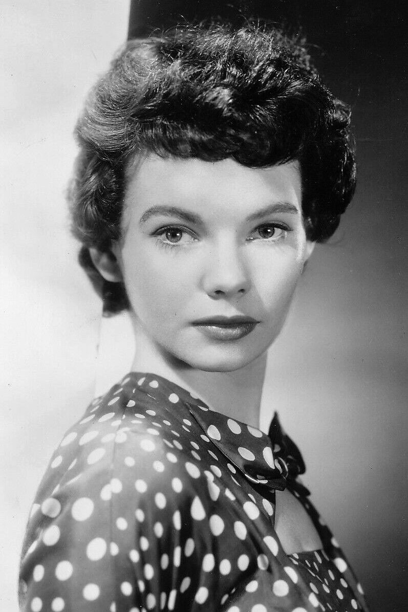 et billede af Joan Elan