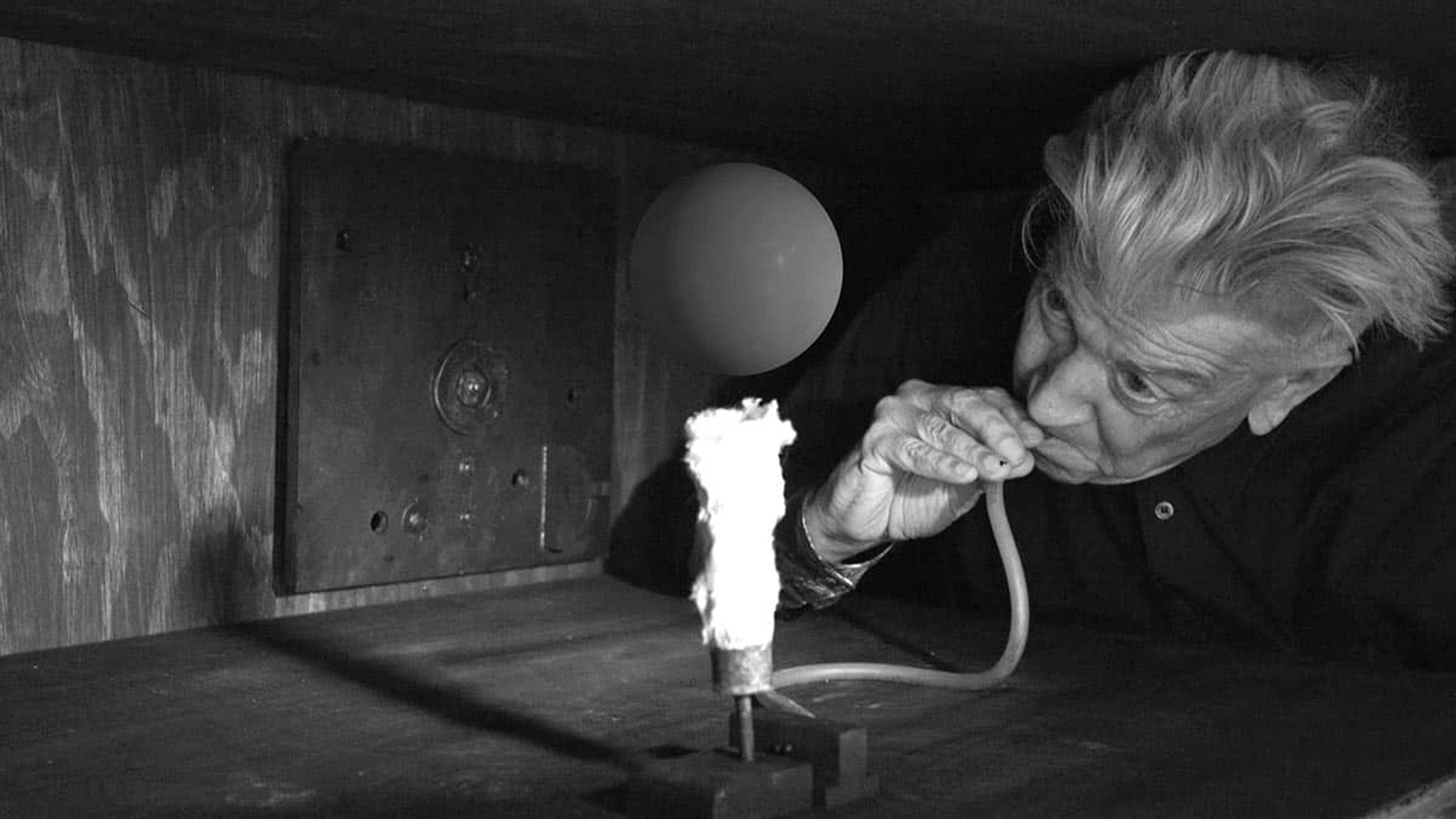 This Video of David Lynch Is Not What It Seems