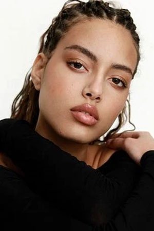 et billede af Hanna Huffman