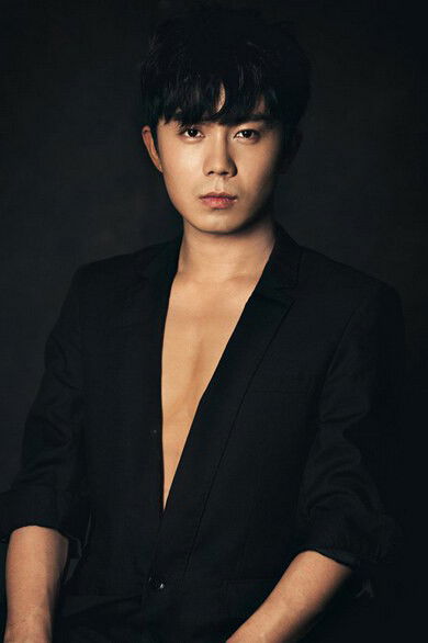 et billede af Zhang Chi