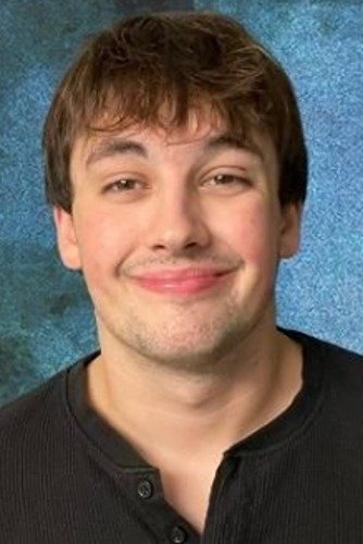 Noah Hanson as Chuck Snackers