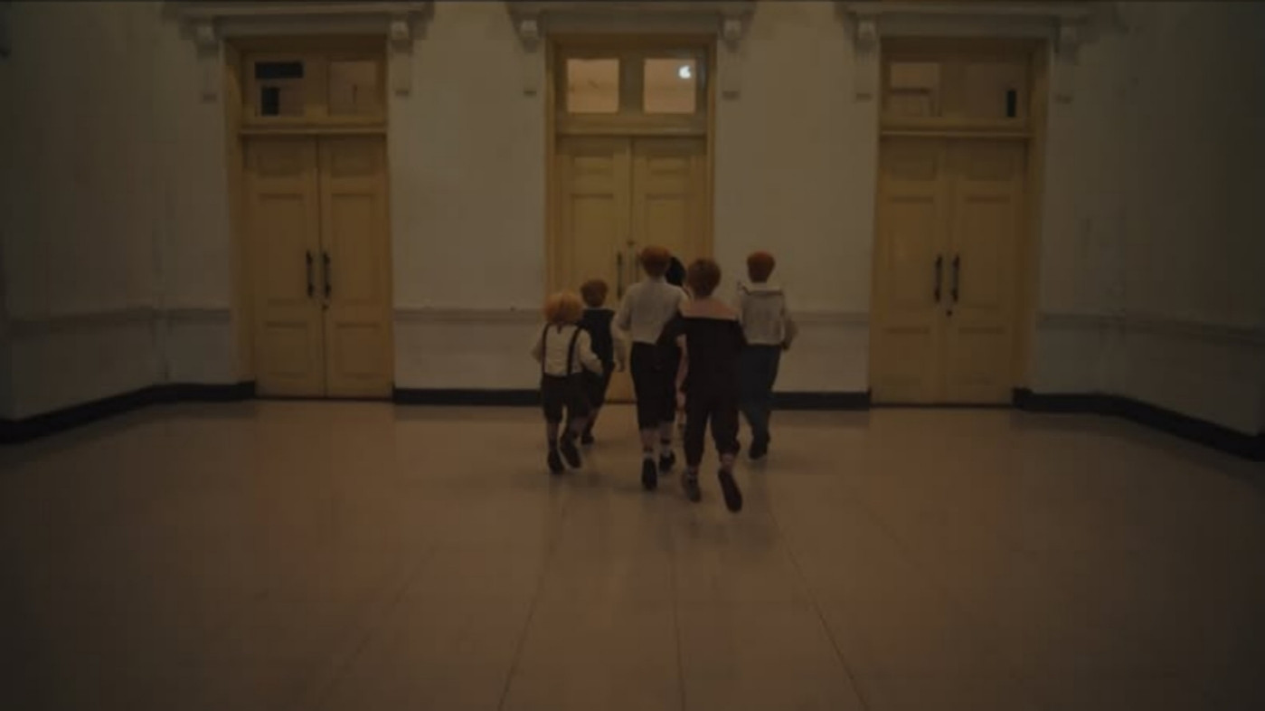 Danur: The Last Chapter backdrop