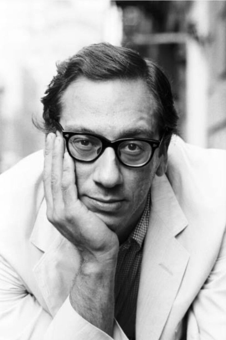 et billede af Izzy Young