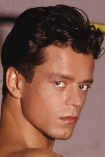 et billede af Adam Rom