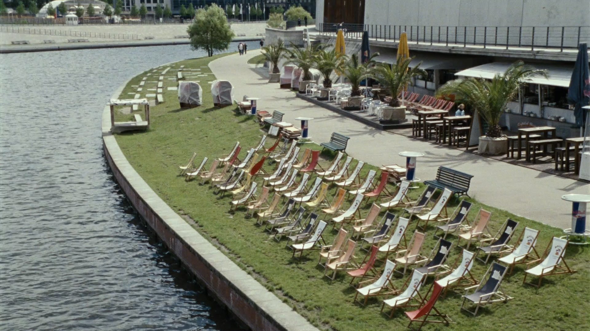 The Invisible Frame (2009)