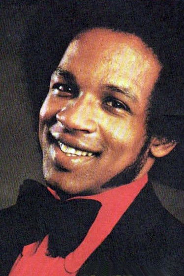 et billede af Mac Kissoon