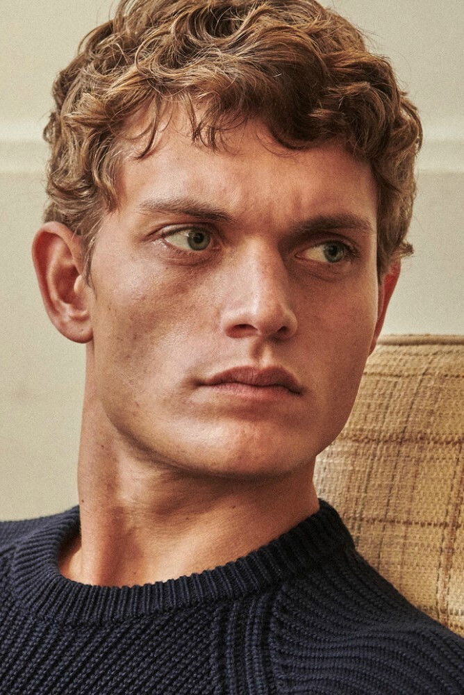 et billede af Julien Pernot