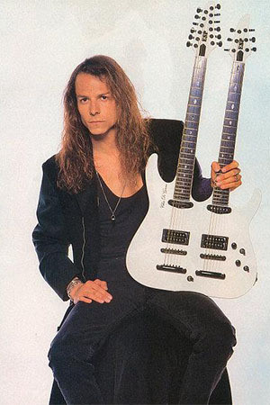 et billede af Chris DeGarmo