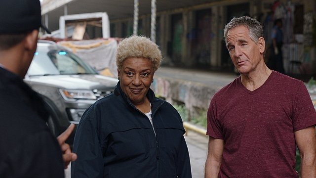 NCIS: New Orleans Staffel 6 :Folge 18 