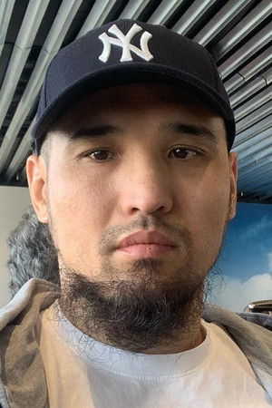 et billede af Dauren Yeleussinov