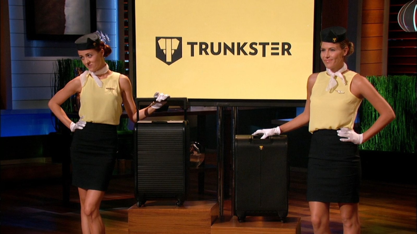 Shark Tank 7x10