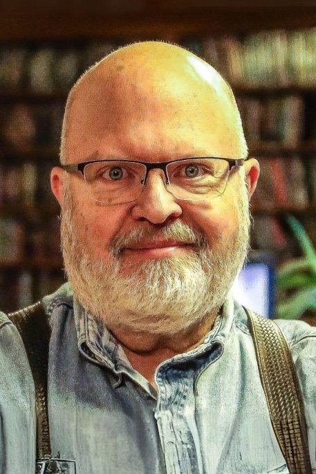 et billede af Sandy Petersen