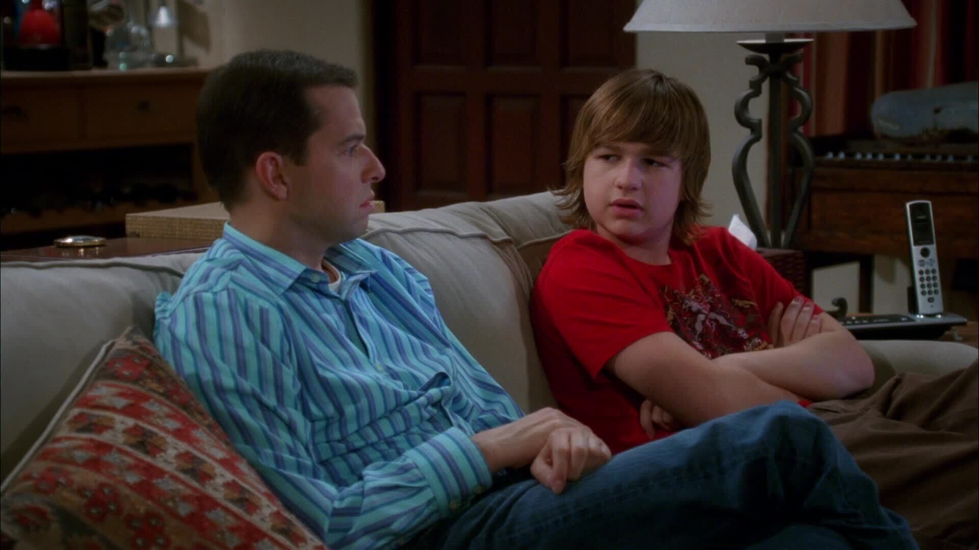 Two and a Half Men - Staffel 7 Folge 10 (1970)