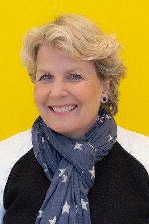 et billede af Sandi Toksvig