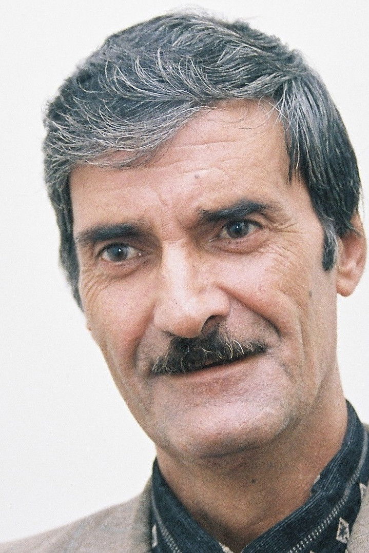 et billede af Khanlar Muradov