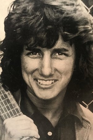 et billede af Dennis Madalone