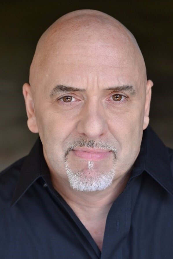 et billede af Stephen David Calhoun