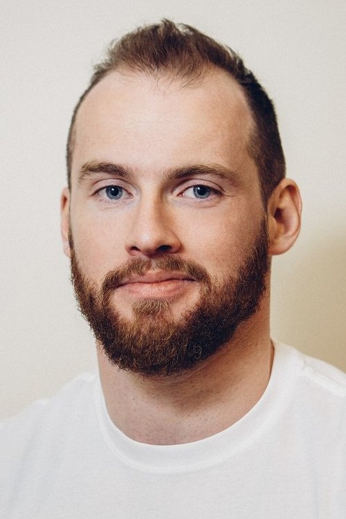 et billede af Riley Monaghan