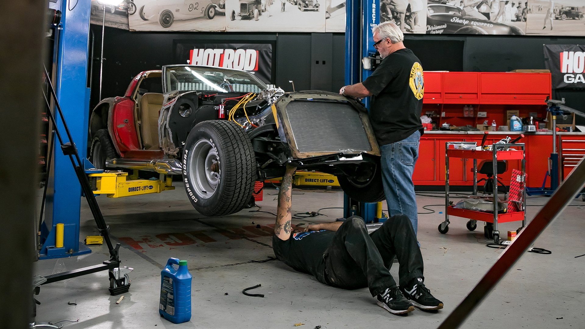 Hot Rod Garage S07E02 backdrop