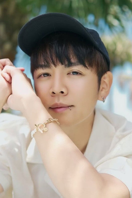 et billede af YOUSAY