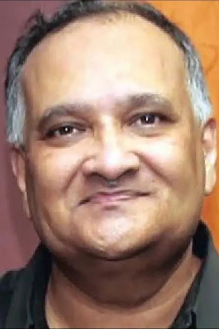 et billede af Junaid Ahmed