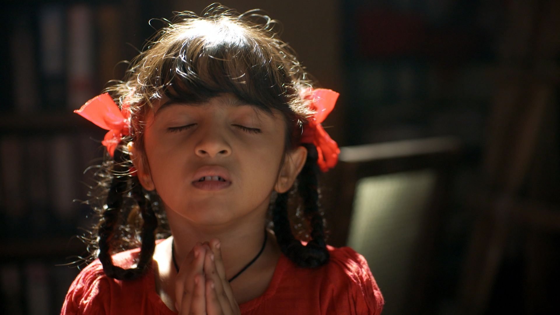 Thumbnail for Waris Ki Talaash Season 1 Episode 18