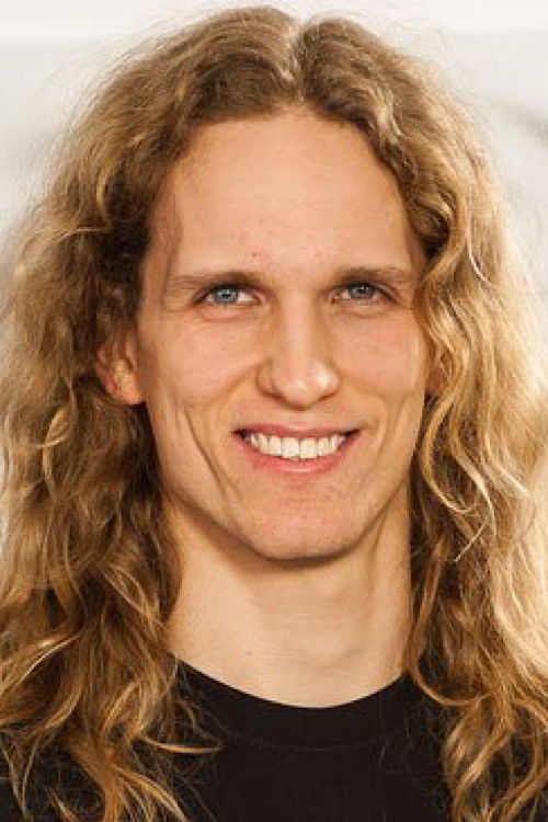 et billede af Alan Frank