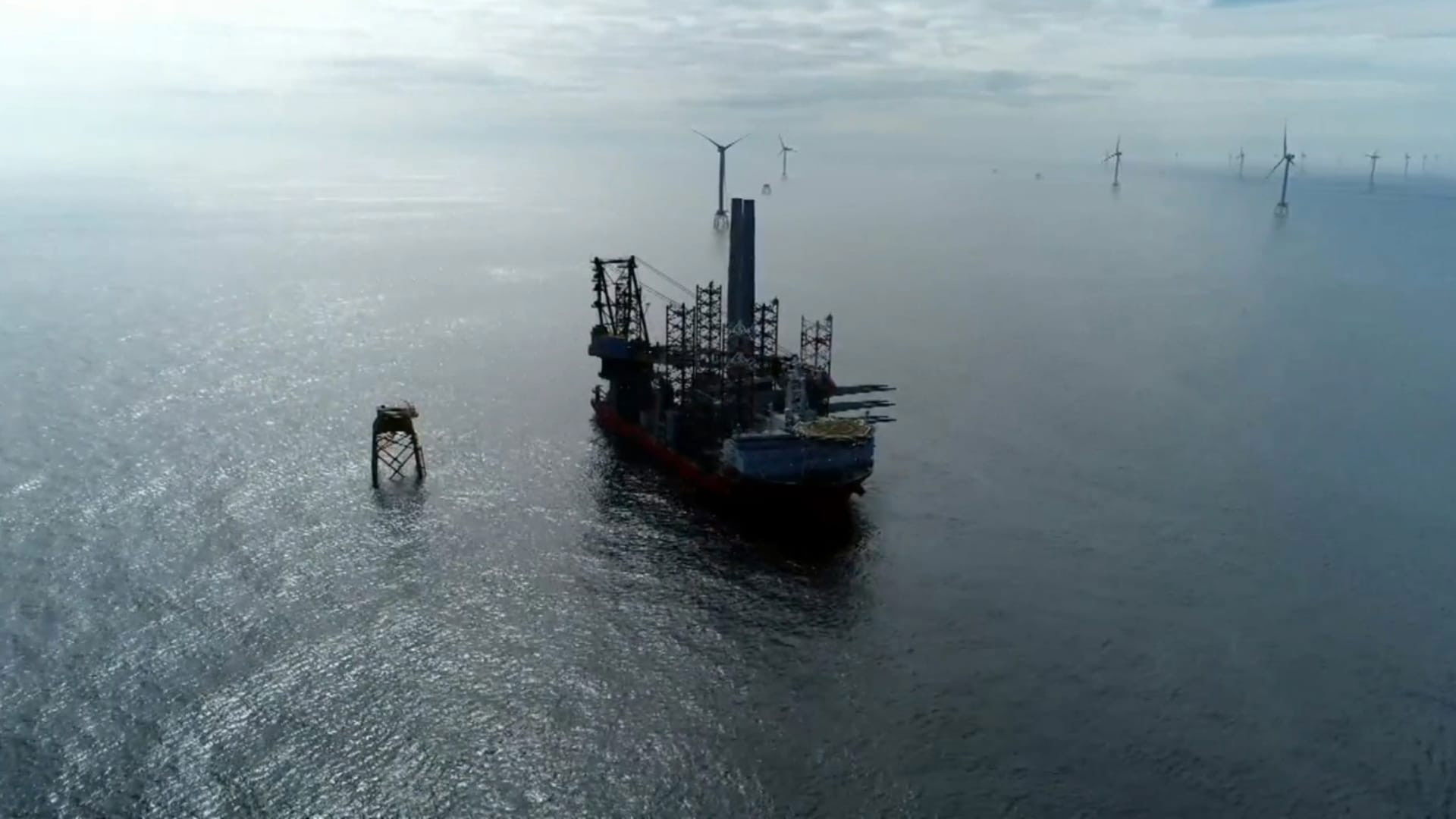 Monster Ships S01E08 backdrop