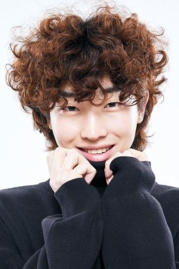 et billede af Kim Won-gi