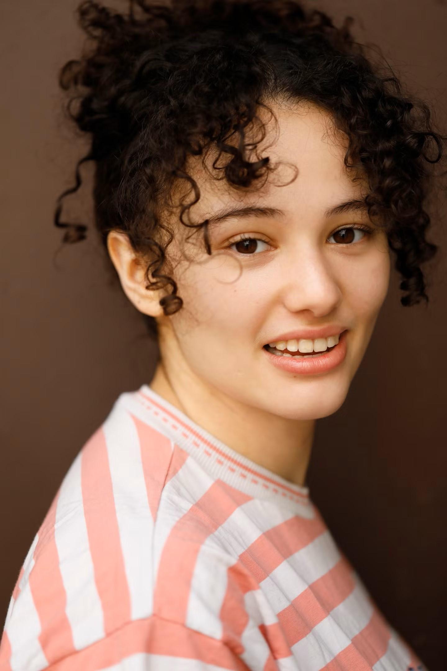 Inès Kermas's picture in the cast