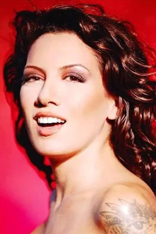 et billede af Sibel Tüzün