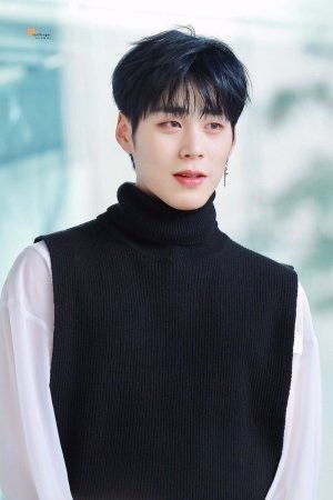 et billede af Lee Dong-won