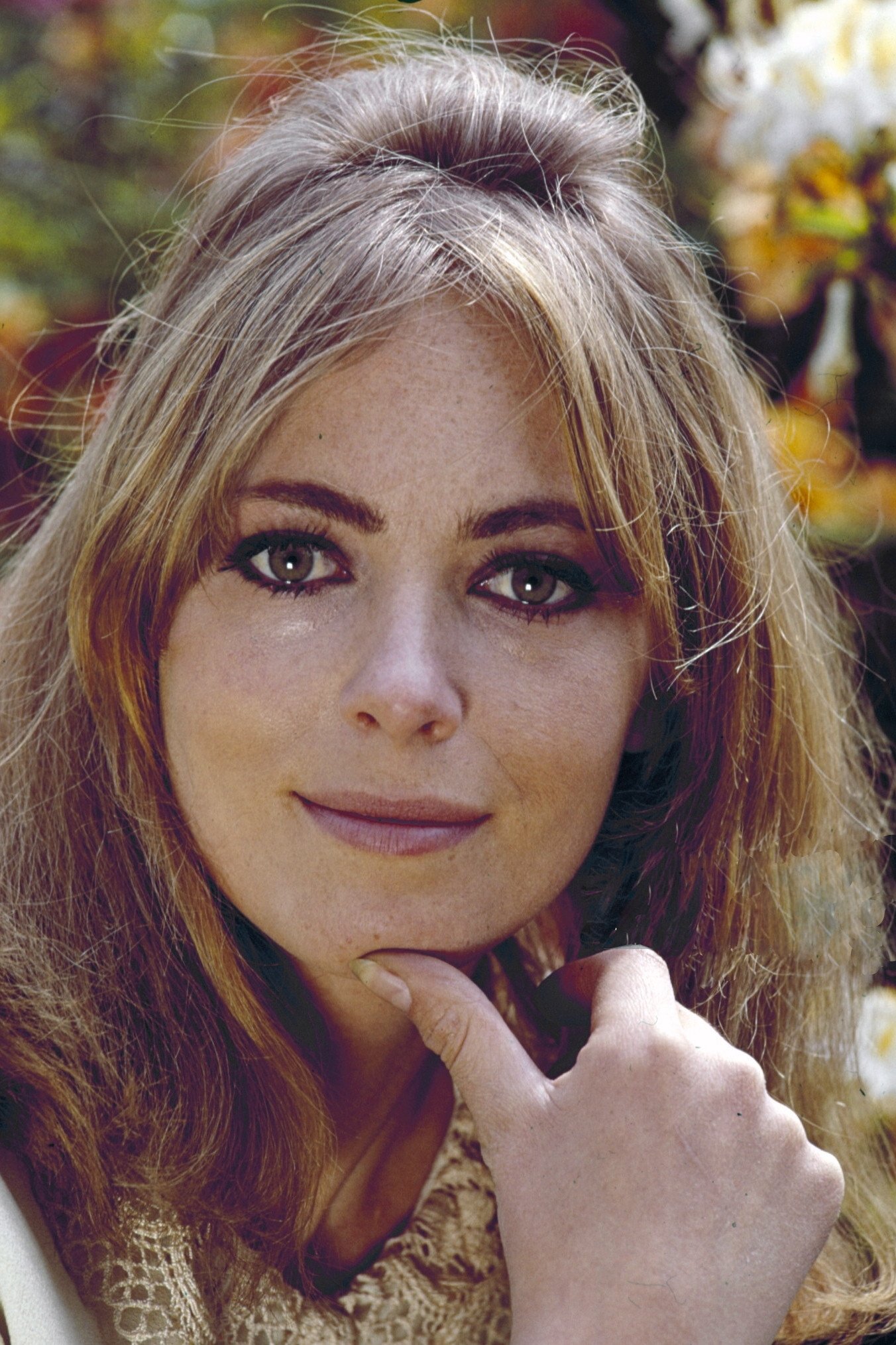 et billede af Juliet Harmer