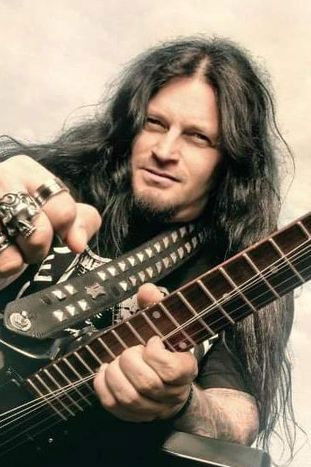 et billede af Mikey Doling