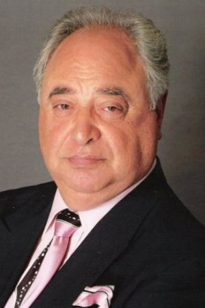 et billede af Anthony Russell