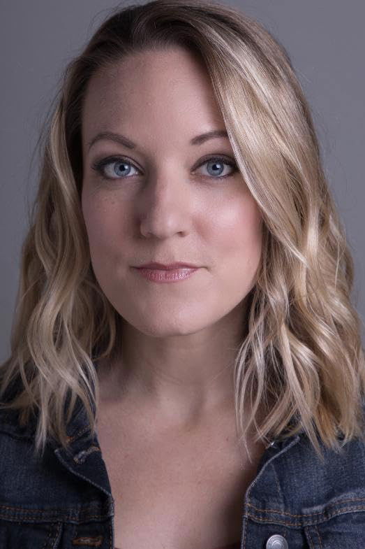 et billede af Alison Burns