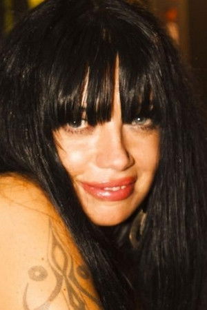 et billede af Zoe Azuli