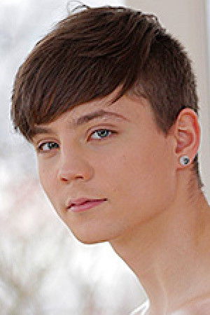 et billede af Jason Buell