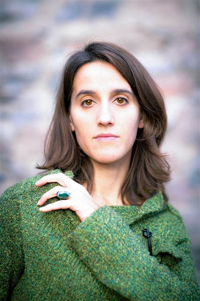 et billede af Sandrine Ferraro