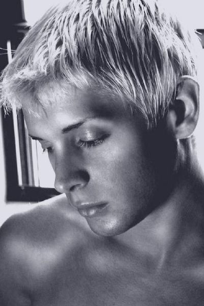 et billede af Donny Price