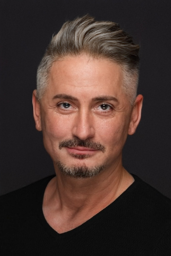 et billede af Murat Han